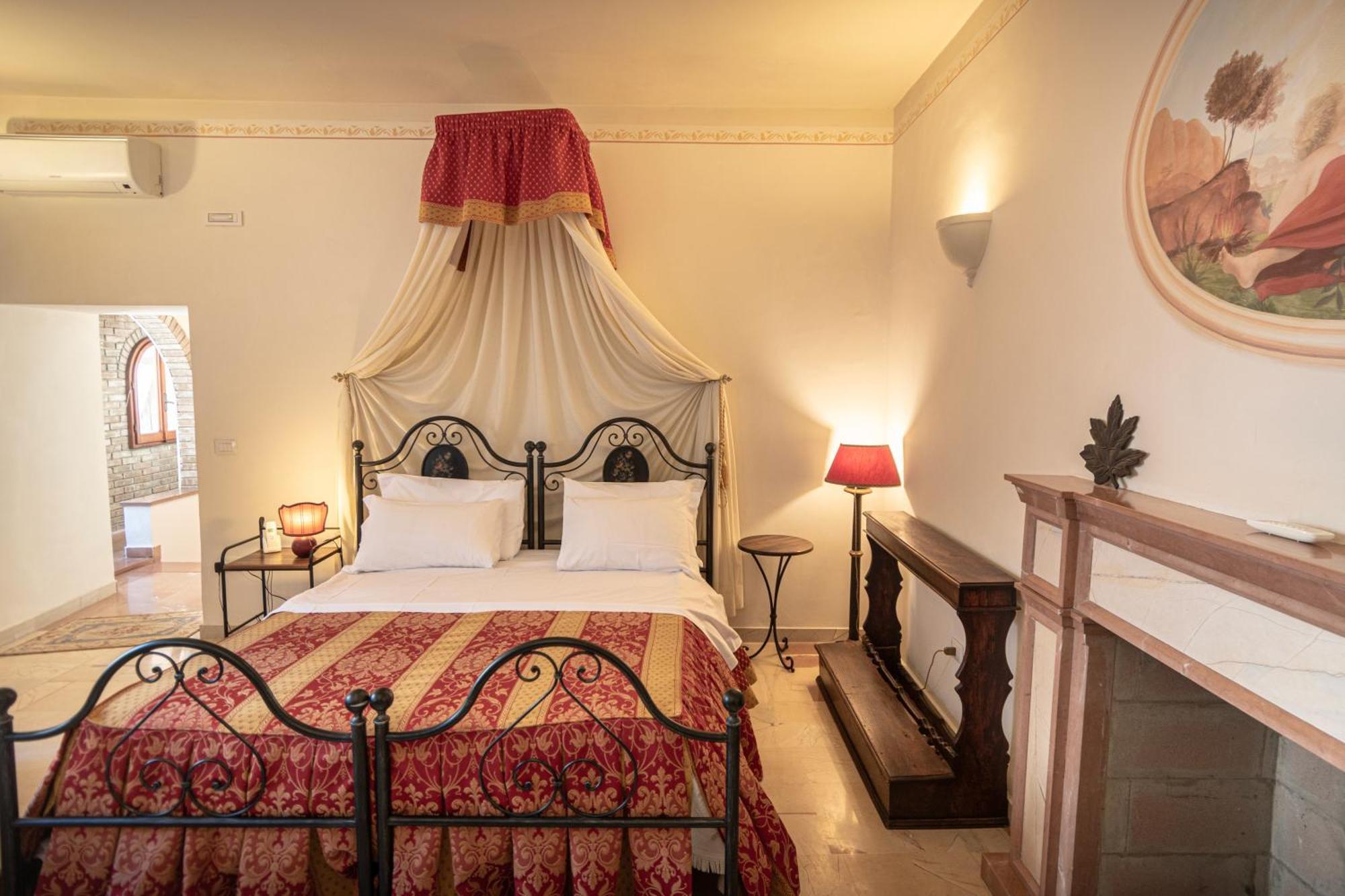 الشقق الفندقية أسيسيفي  Residenza D'Epoca San Crispino المظهر الخارجي الصورة